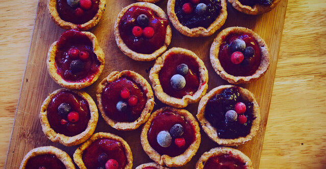 Plum and cranberry tarts